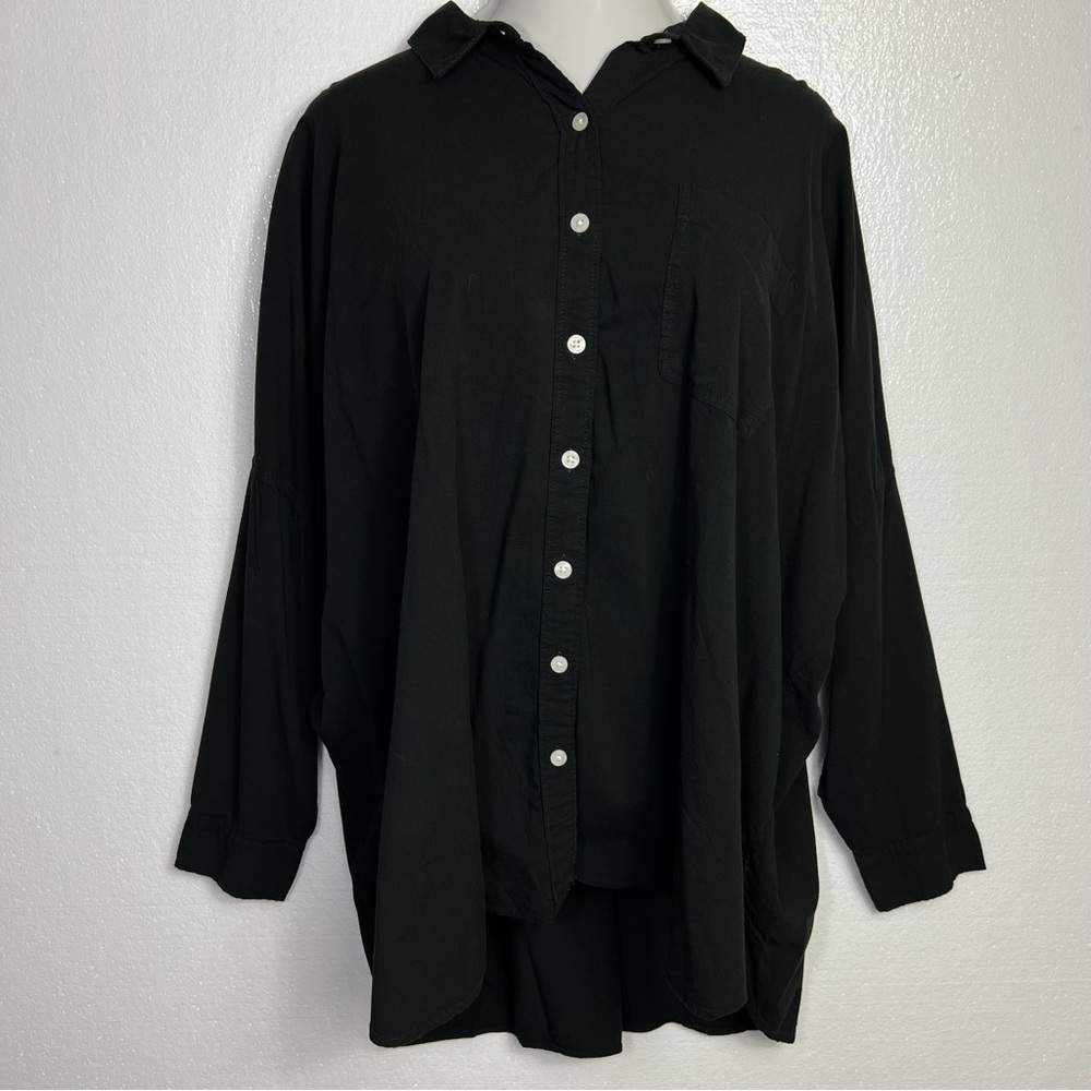 American Eagle oversized fit black button shirt size L NWT